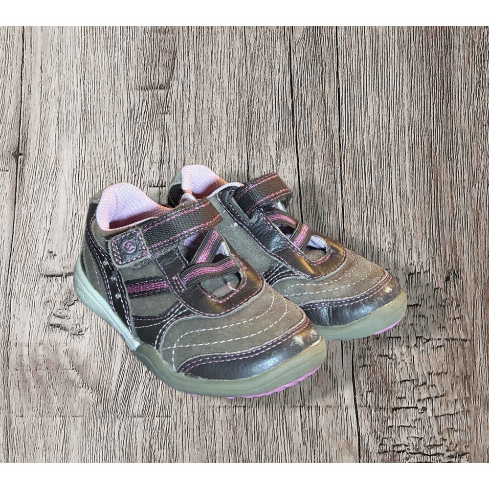 Kids Girls Stride Rite Fleet Gray Pink Machine Washable Size 9W Shoes